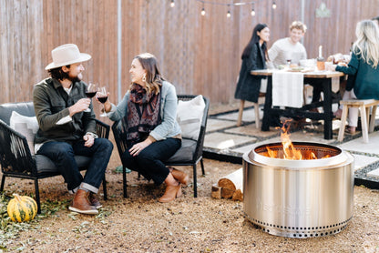 Solo Stove Yukon 2.0 + Standfuß, Feuerstelle, Feuerschale für Terrasse, Feuertonne - Efeuria, die Gartenhecken aus Efeu